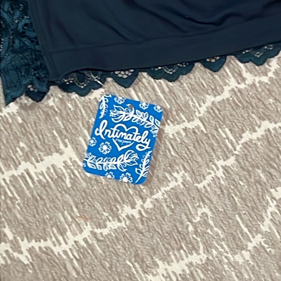 free people ~ intimately ~ scalloped lace bando bra ~ deepest jade color ~ m/l - Picture 6 of 10